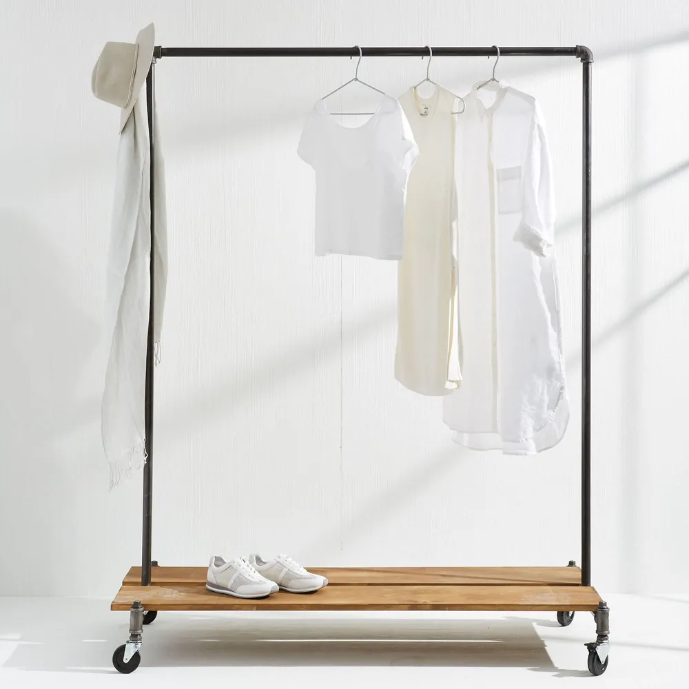 Monroe trades top clothing rack