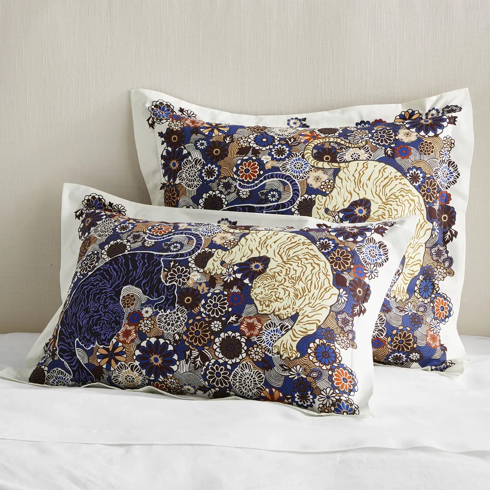 Williams sonoma 2025 tiger pillow