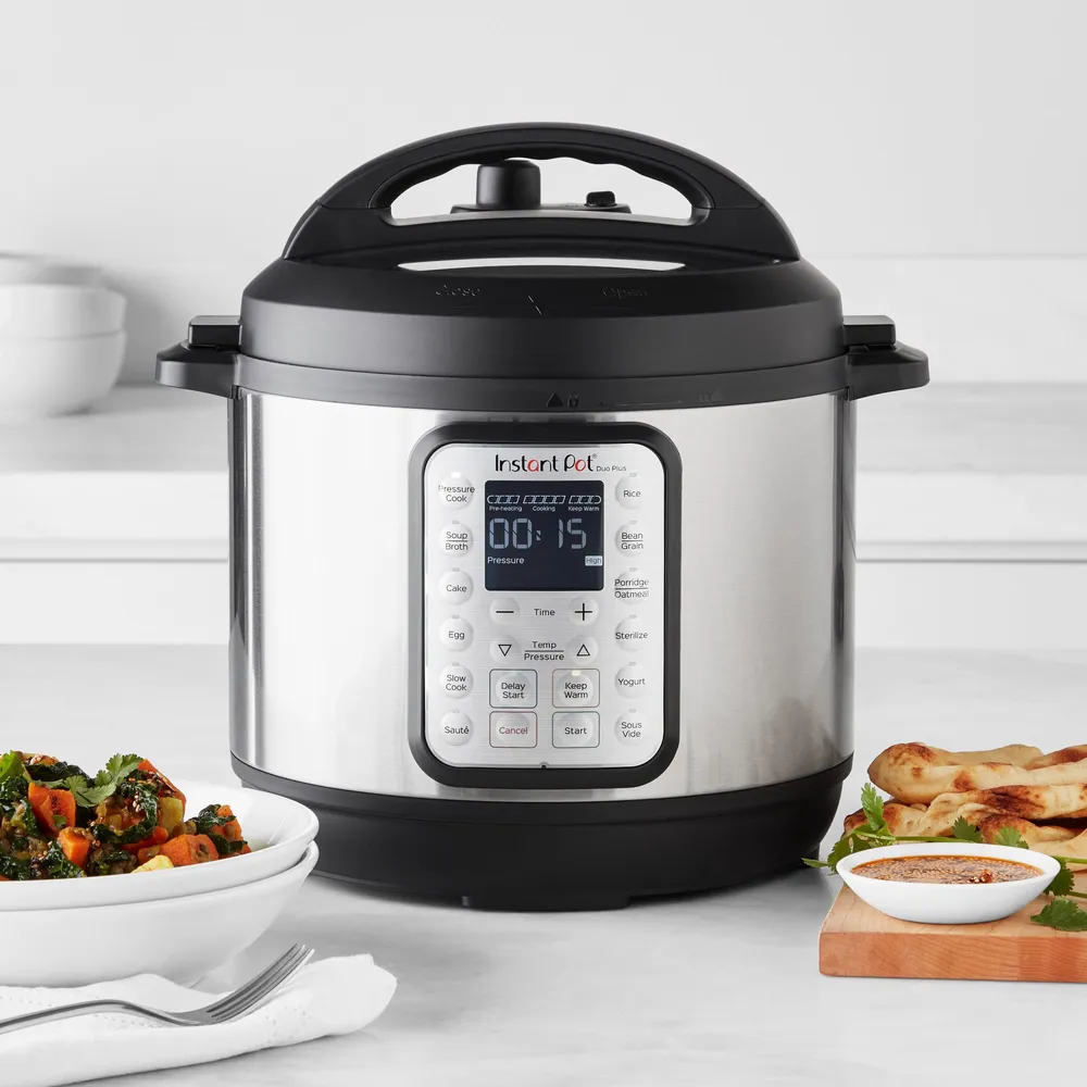 Williams Sonoma Instant Pot Duo Plus Multi Use Pressure Cooker 6