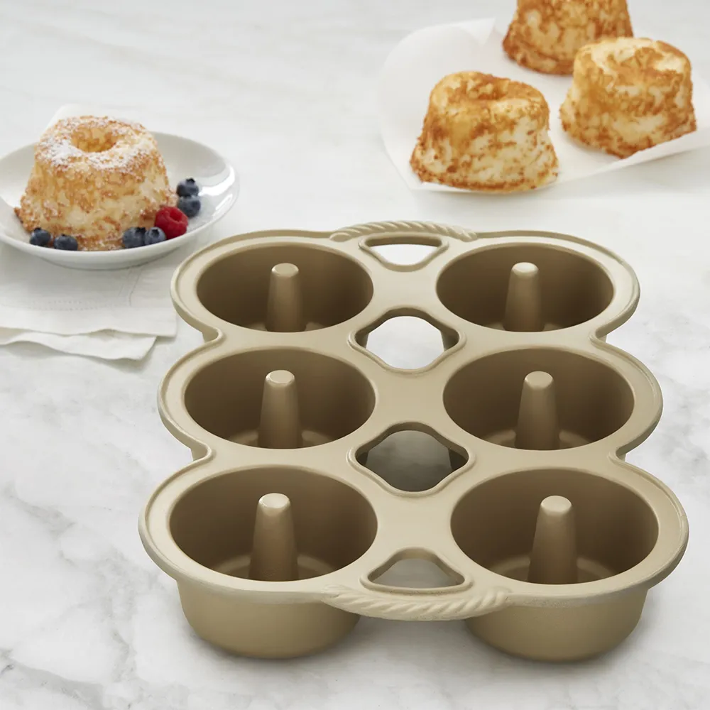 Nordic ware angel food cake clearance pan