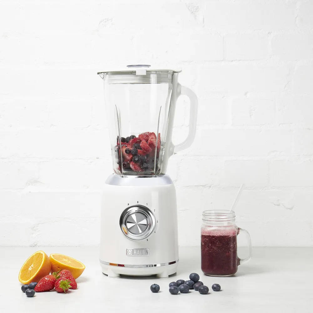 Vitamix with glass outlet jar