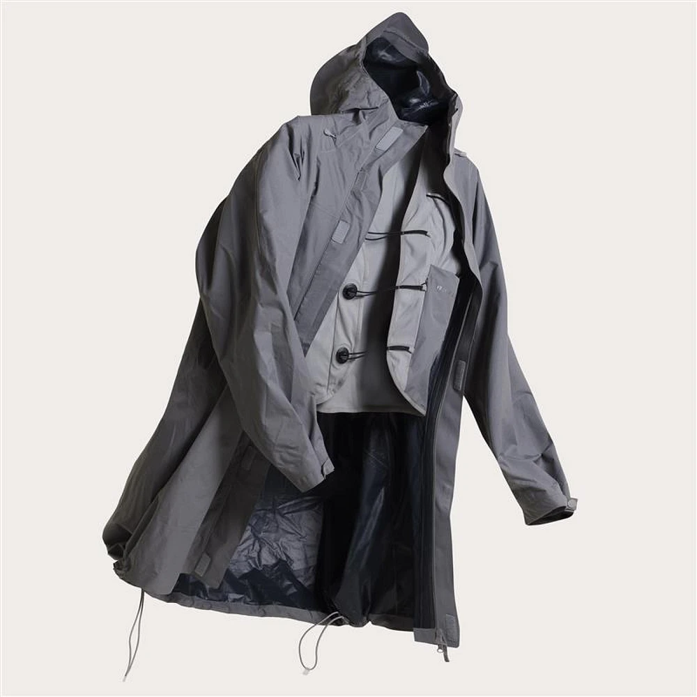 新品未使用 OAKLEY Latitude Flight Vest Poncho Oakley Men's Latitude Flight Vest Poncho Size: at Hamilton