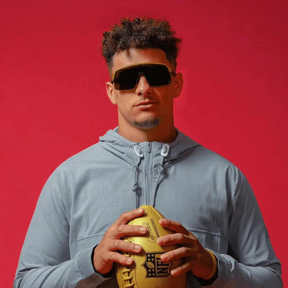 Patrick mahomes sunglasses oakley clearance