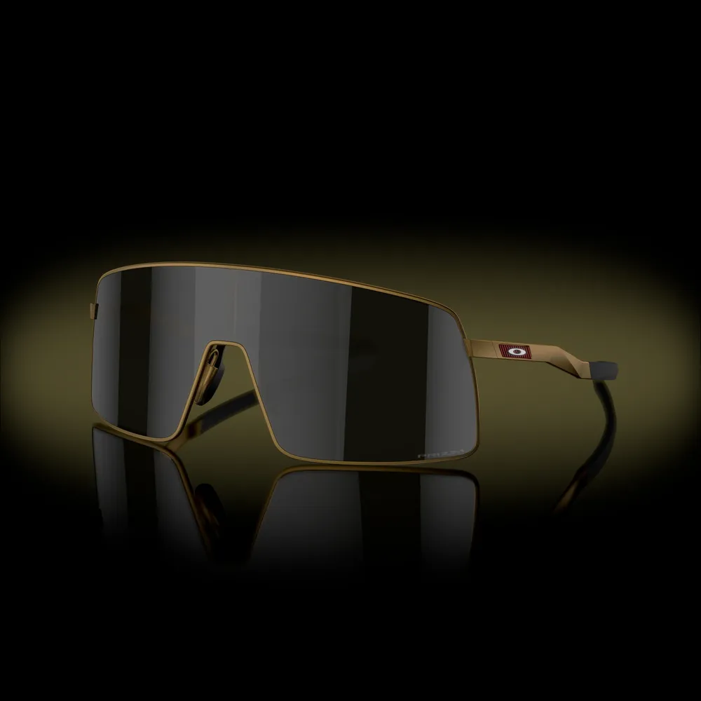 Patrick mahomes oakley deal top
