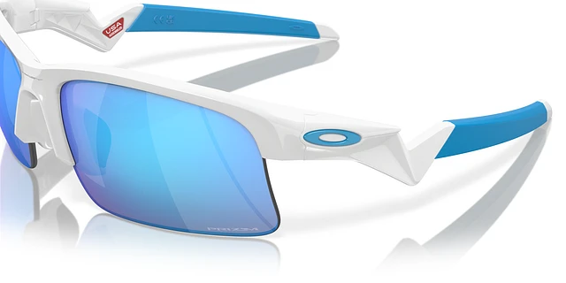 Oakley Youth Capacitor (Youth Fit) Sunglasses | FramesDirect.com