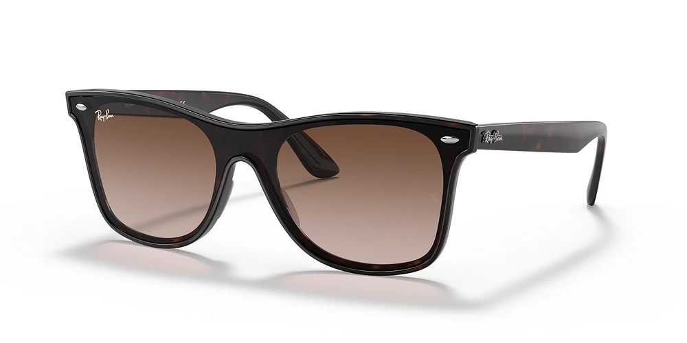 Sunglass hut quarry 2025