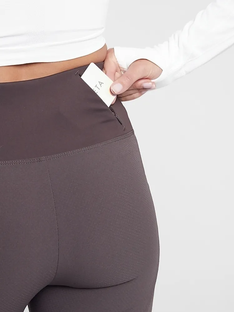 Athleta Quest Hybrid Tight Mall of America®