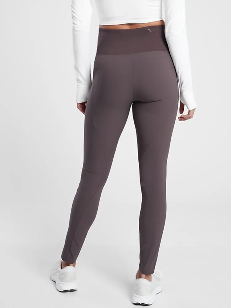 Athleta Quest Hybrid Tight Mall of America®