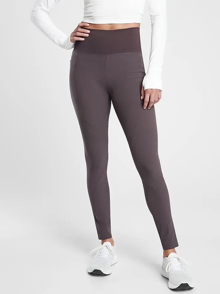 Athleta Quest Hybrid Tight Mall of America®