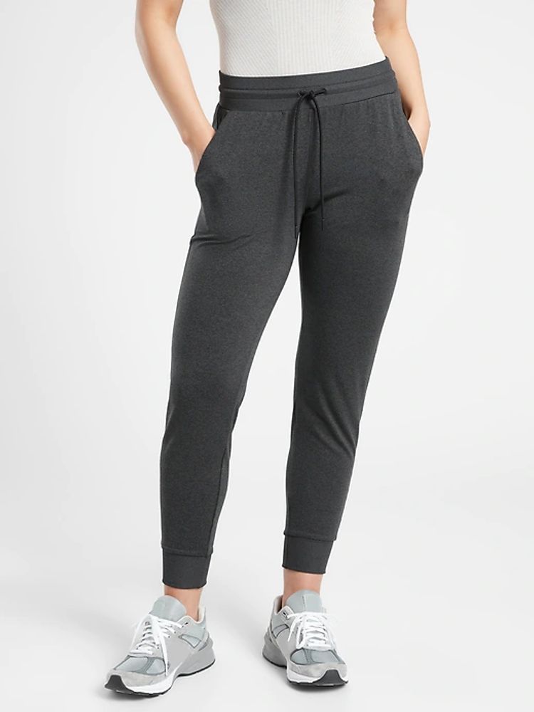 Athleta Uptempo Jogger Mall of America®