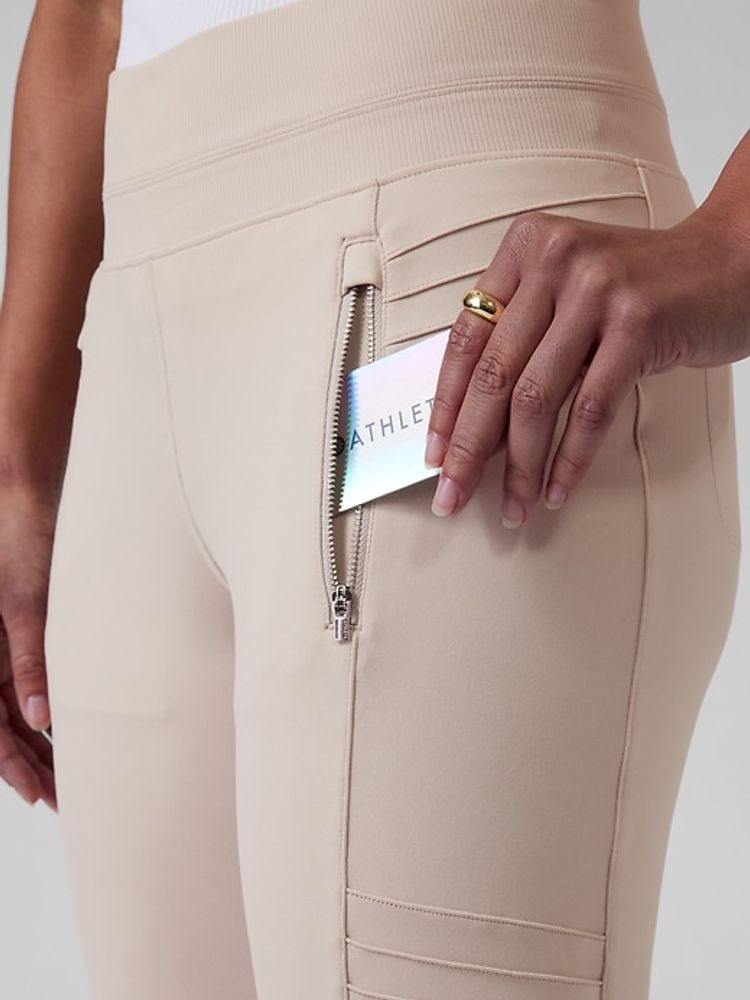 Athleta Venice Moto Jogger Mall of America®