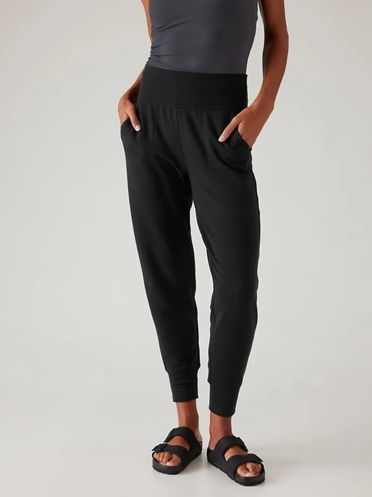 Athleta sale coaster jogger