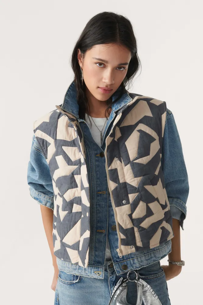 Pablo jacket hotsell price