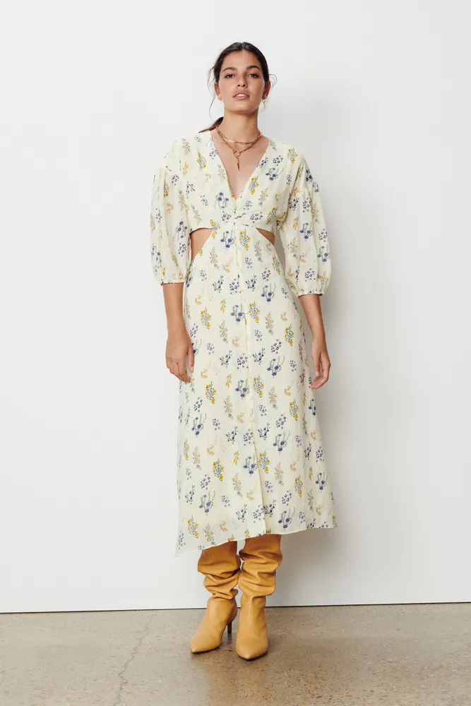 Robe astrid bash deals