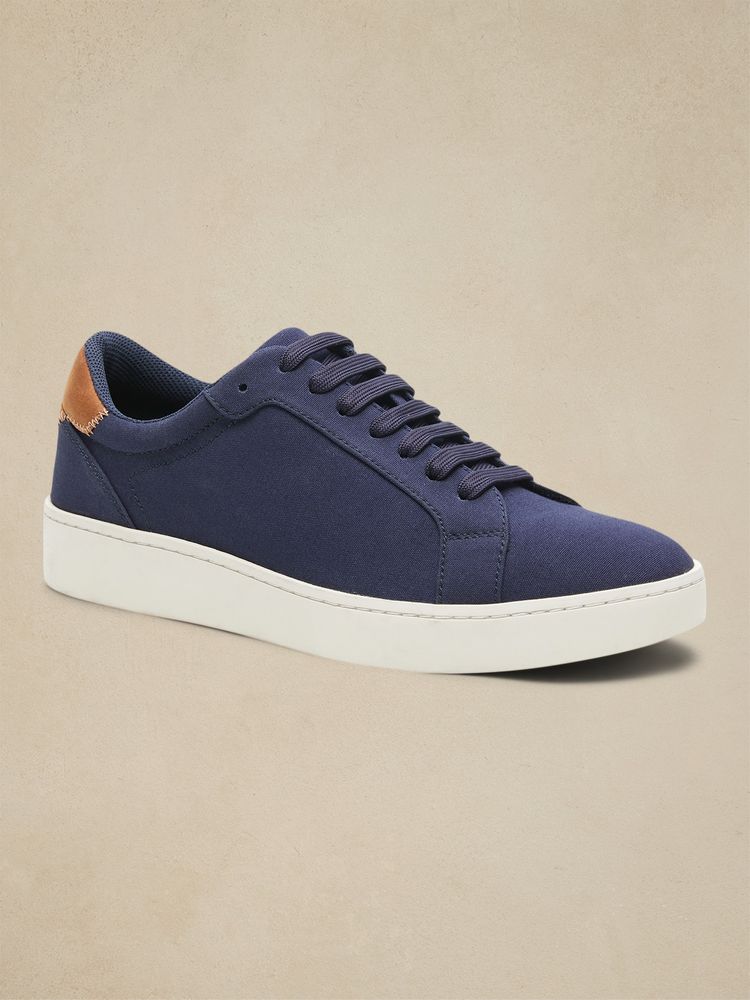 Nicklas 2025 suede sneaker