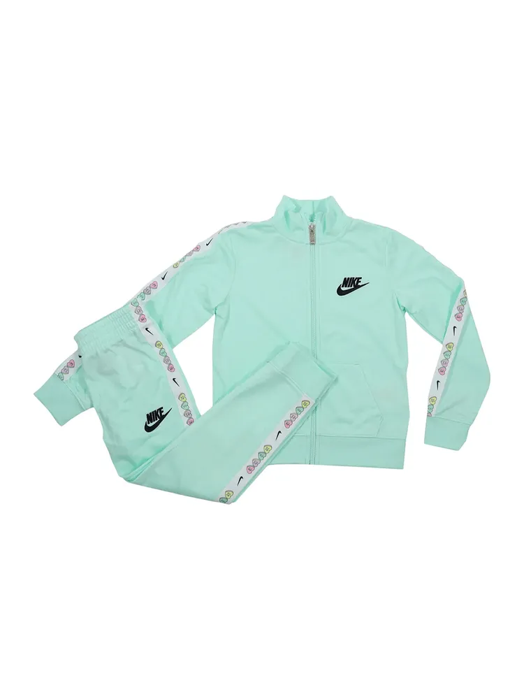 Nike kids store clearance