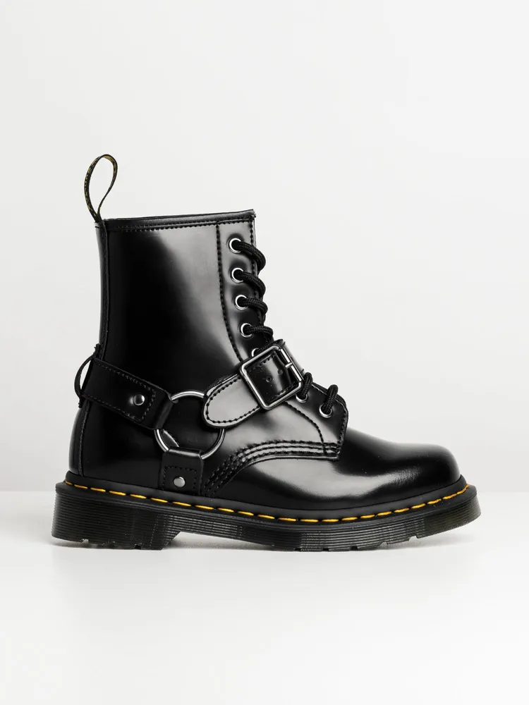 Dr martens canada clearance top