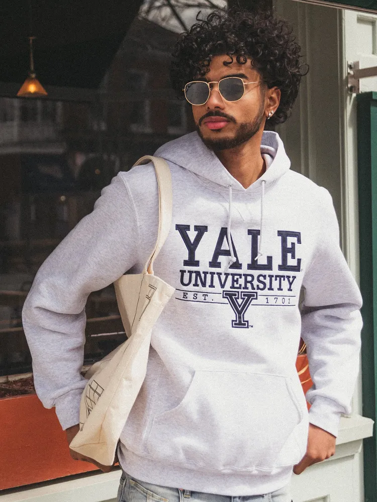Boathouse RUSSELL YALE PULLOVER HOODIE Bayshore Shopping Centre