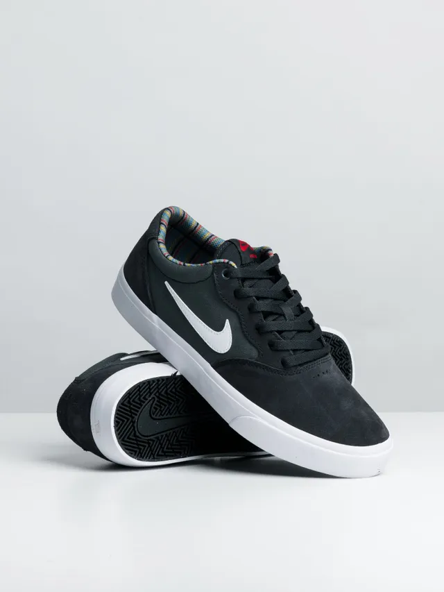 Nike sb charge best sale solarsoft black