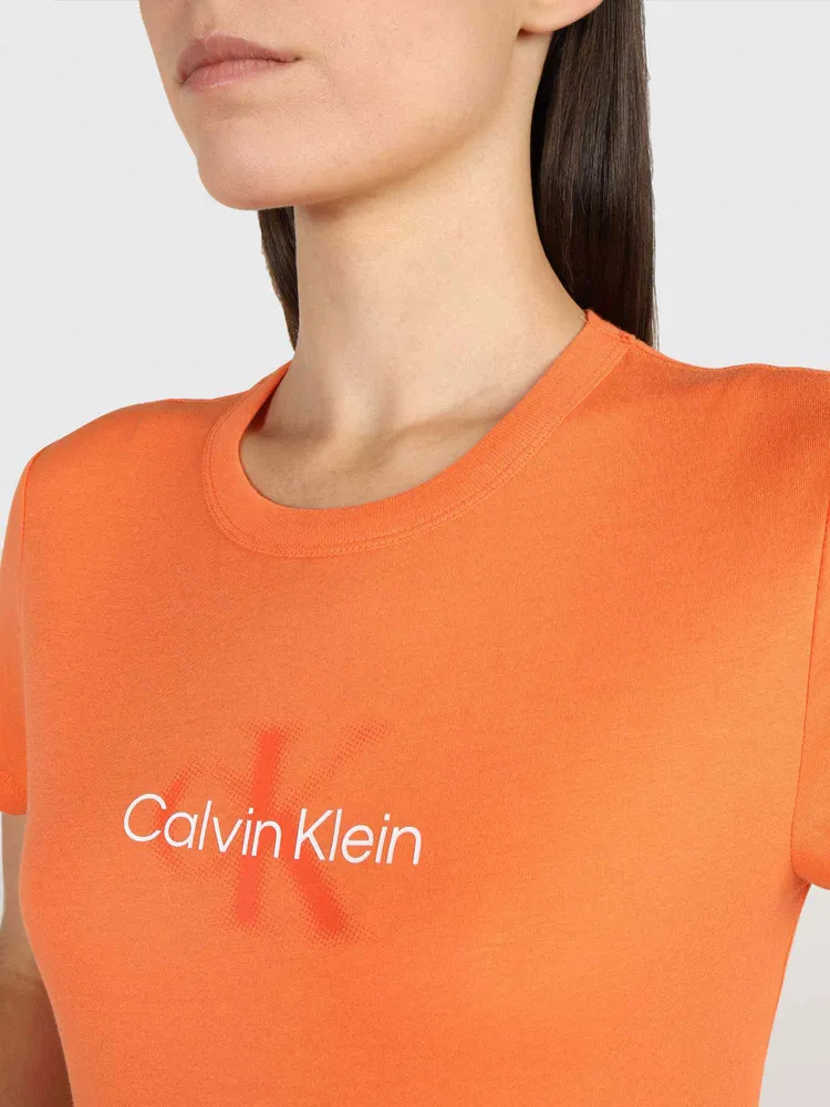 Playeras calvin discount klein de mujer