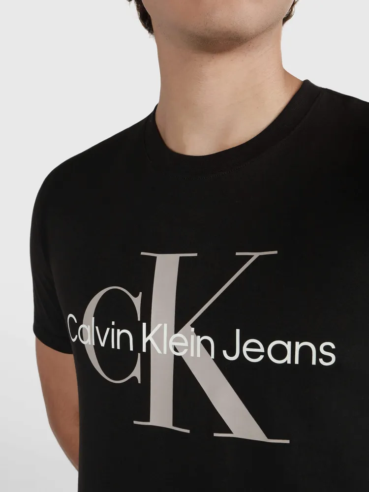 Playera negra calvin klein hombre hot sale