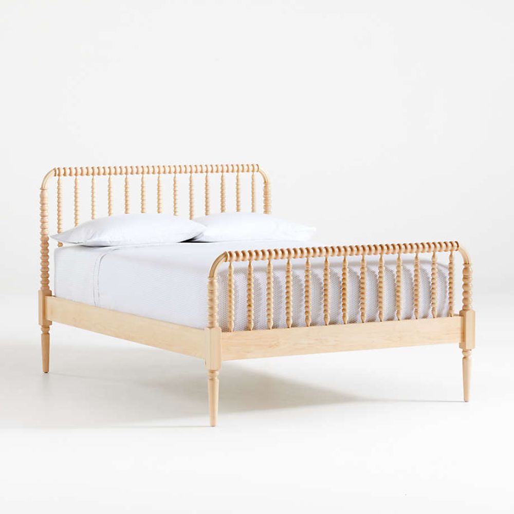 Maple full 2025 size bed