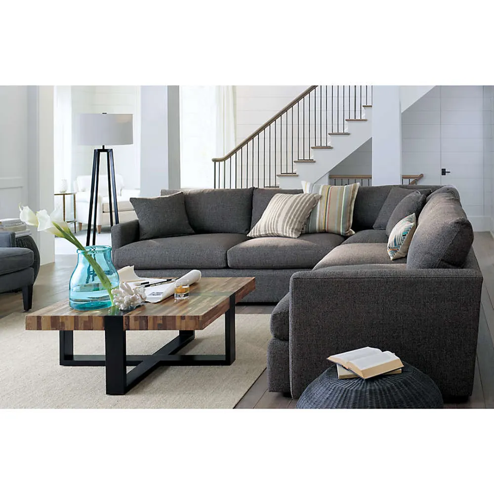 Castillo black floor shop lamp