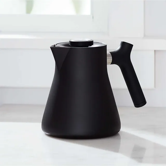 Black electric tea outlet kettle