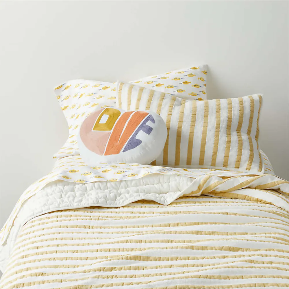 Crate and deals kids duvet