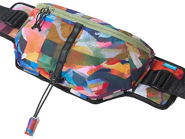 Flower Mountain Pocket Bag | Pacific City