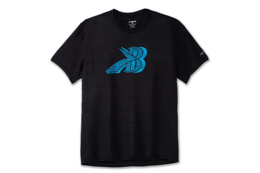 Brooks distance graphic tee deals