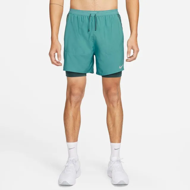 Nike running 1k deals 2 in 1 shorts