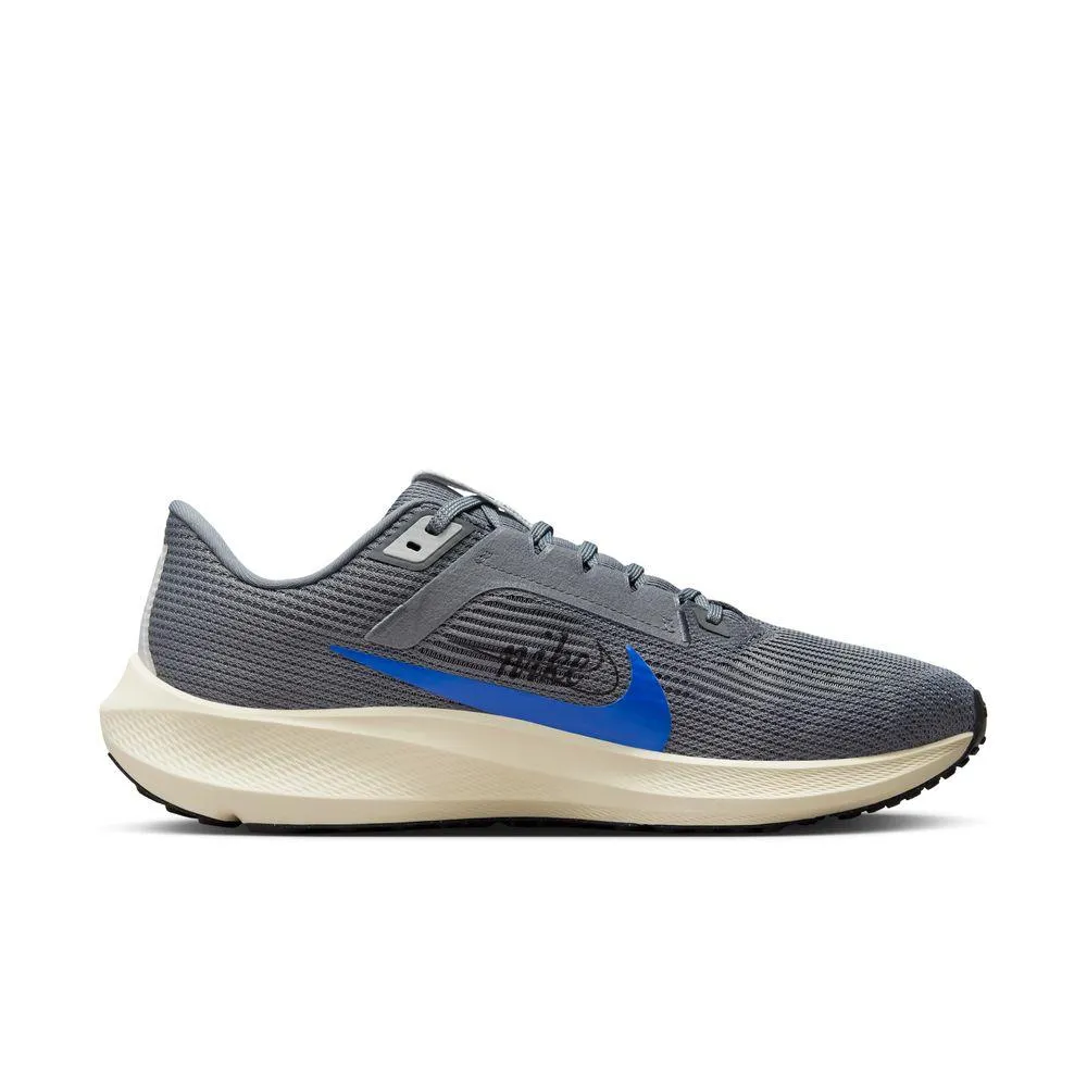 Nike downshifter 9 on hot sale feet