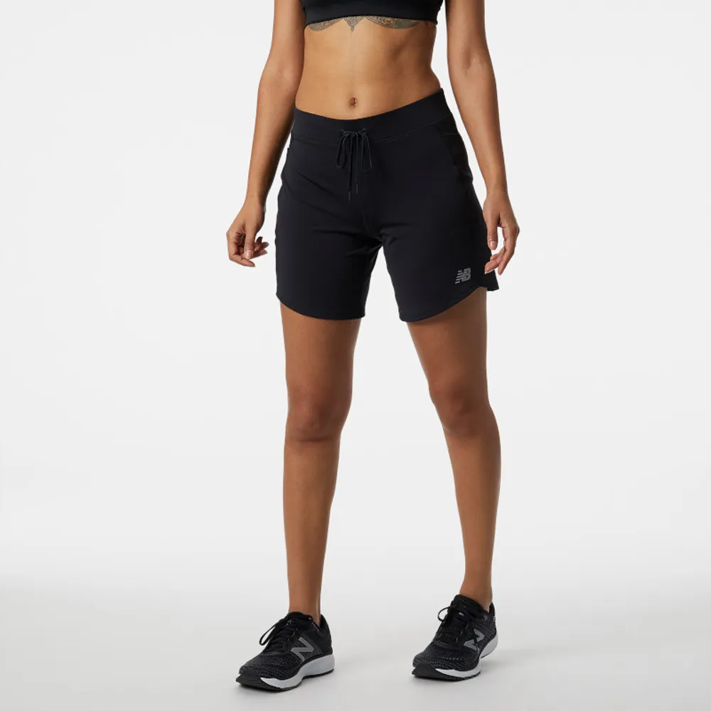 New balance impact shorts hot sale womens