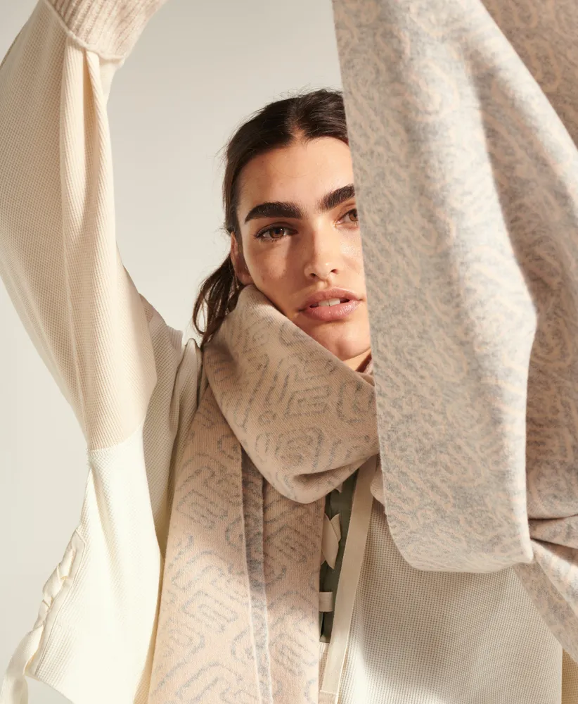 Sweaty Betty Alia Knitted Scarf | King's Cross