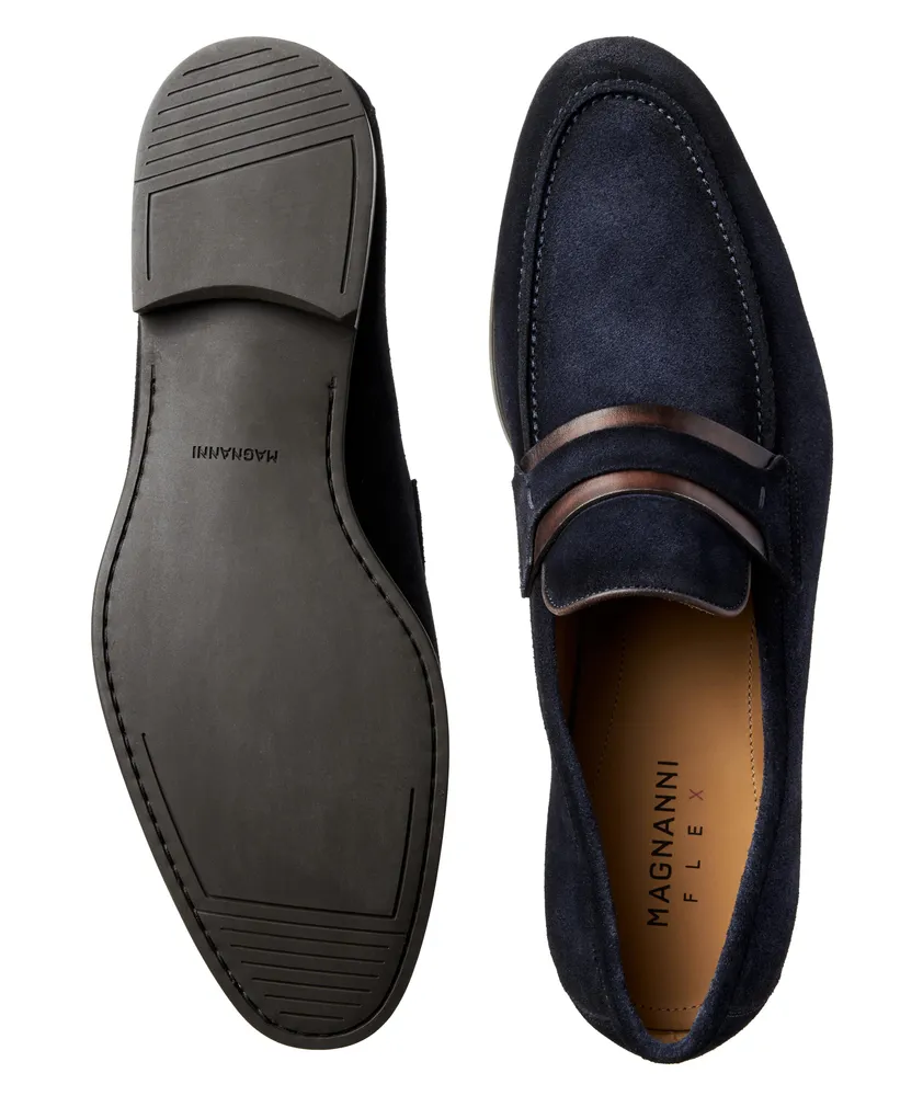 Magnanni best sale velvet loafers