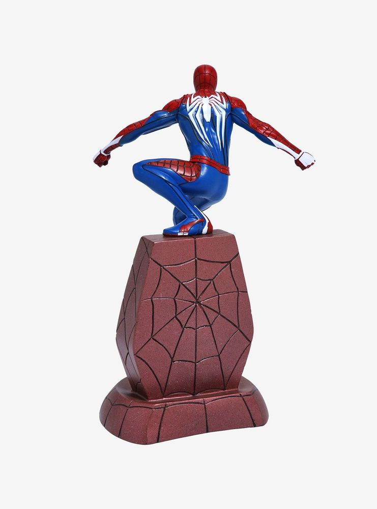 Boxlunch Marvel Spider-Man Gamerverse Gallery Diorama Spider-Man Figure ...