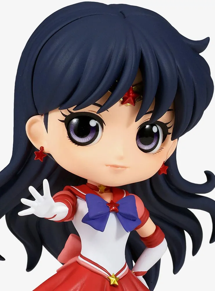 PRETTY GUARDIAN SAILOR MOON COSMOS THE MOVIE Q POSKET ETERNAL SAILOR MOON ( VER.A) - Banpresto - Mu Shop