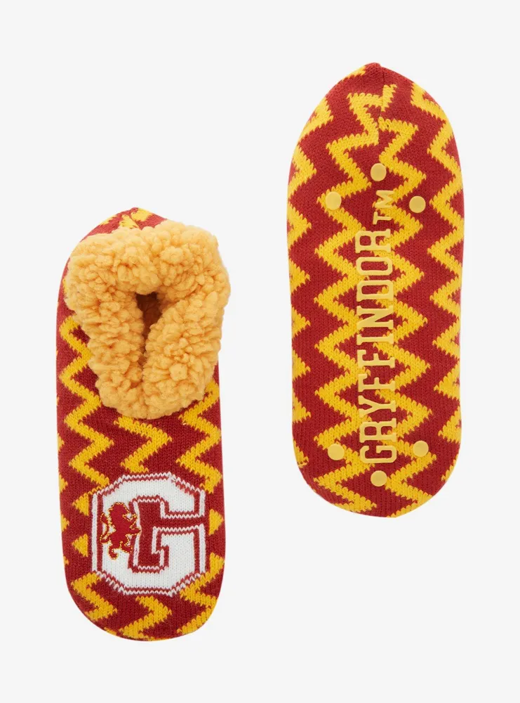 Boxlunch Harry Potter Gryffindor Zig Zag Patterned Slipper Socks ...