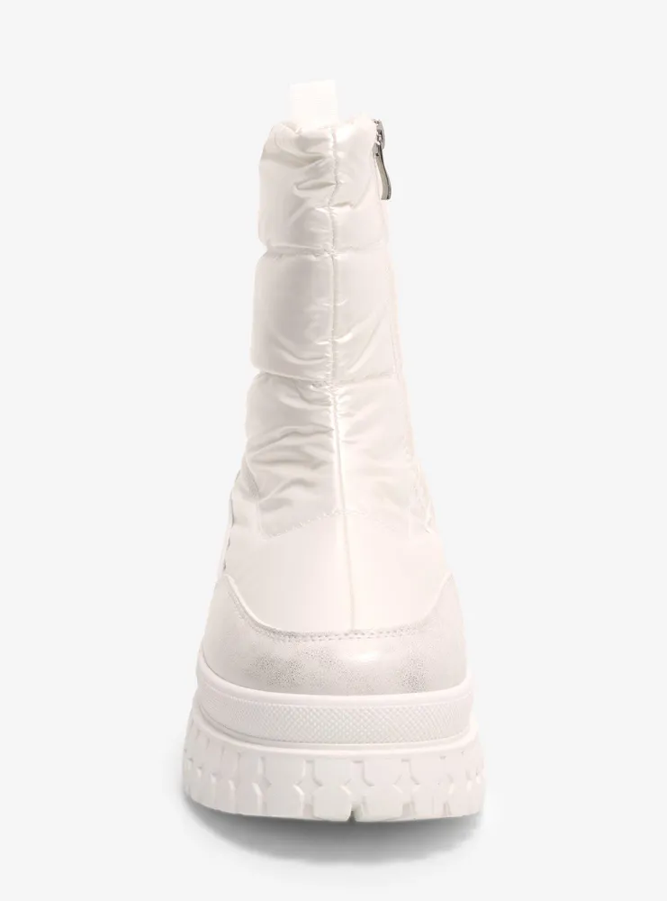 CHNLNDRY Dirty Laundry White Puffer Chunky Boots | Pueblo Mall CHNLNDRY Dirty Laundry White Puffer Chunky Boots | Pueblo Mall