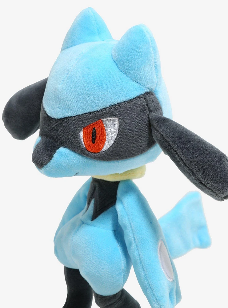 Hot Topic Pokemon Riolu Plush Mall Of America 