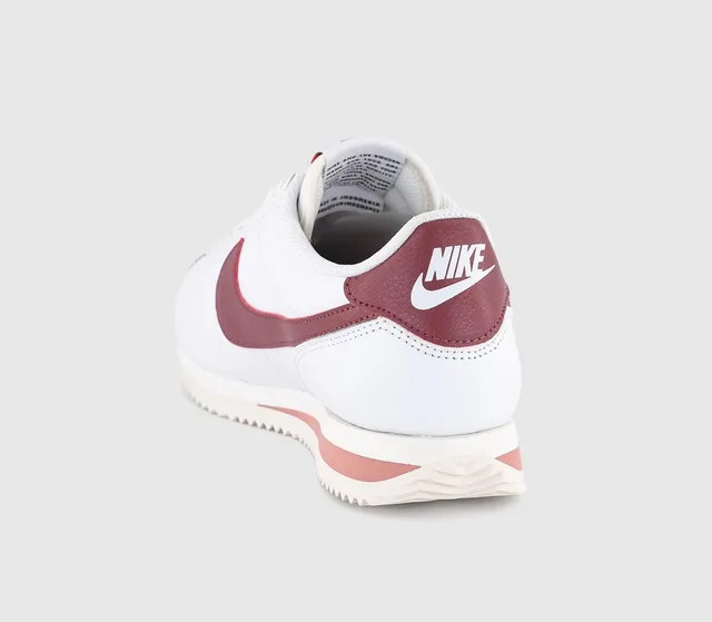 Burgundy deals nike cortez