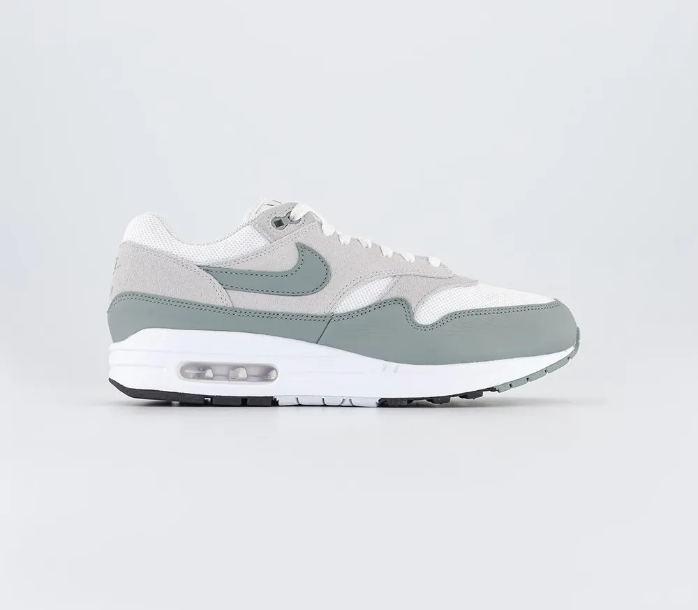 Nike air max green on sale trainers