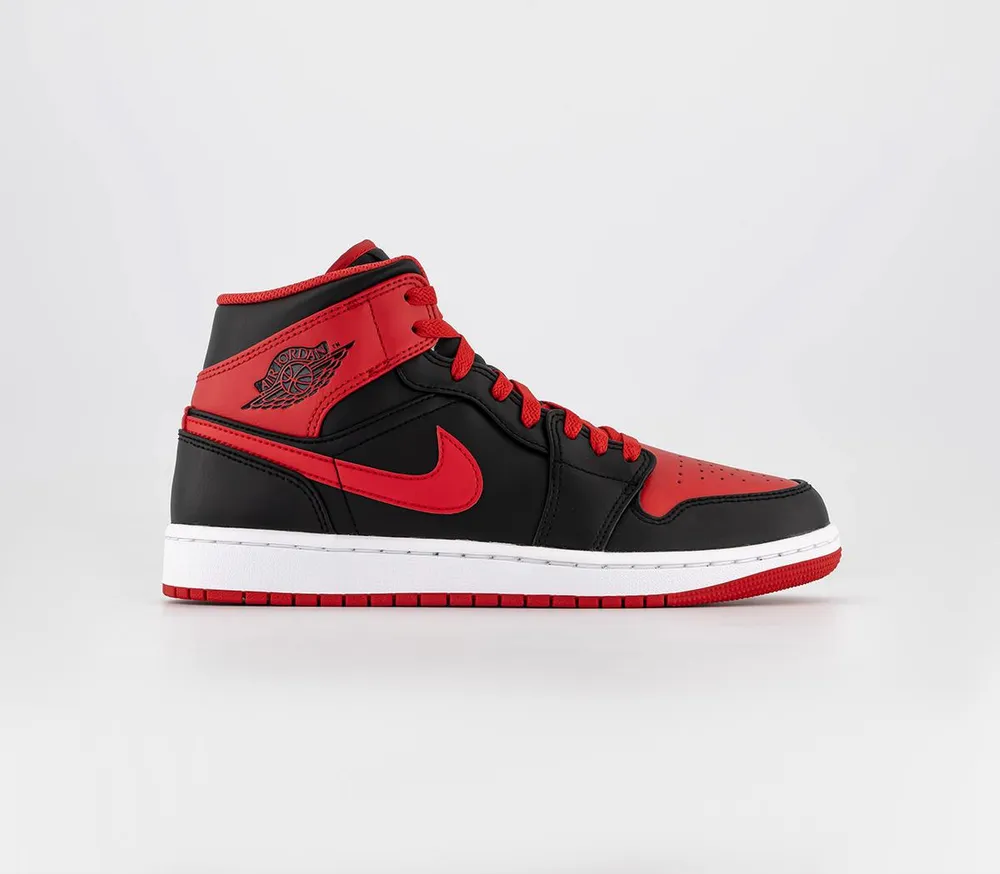 Jordan on sale mid trainers