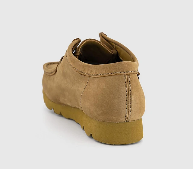 Clarks Originals Wallabee GTX Oakmoss Nubuck - Men's Casual Clarks Originals Wallabee GTX Oakmoss Nubuck - Men's Casual