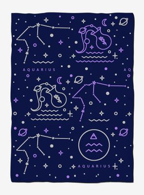 Capricorn orders Weighted Blanket