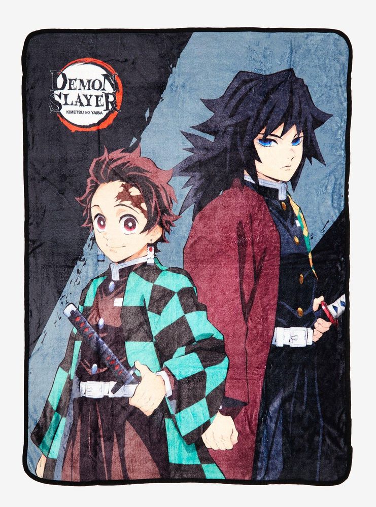 Hot Topic Demon Slayer Kimetsu No Yaiba Giyu Tanjiro Throw Blanket 