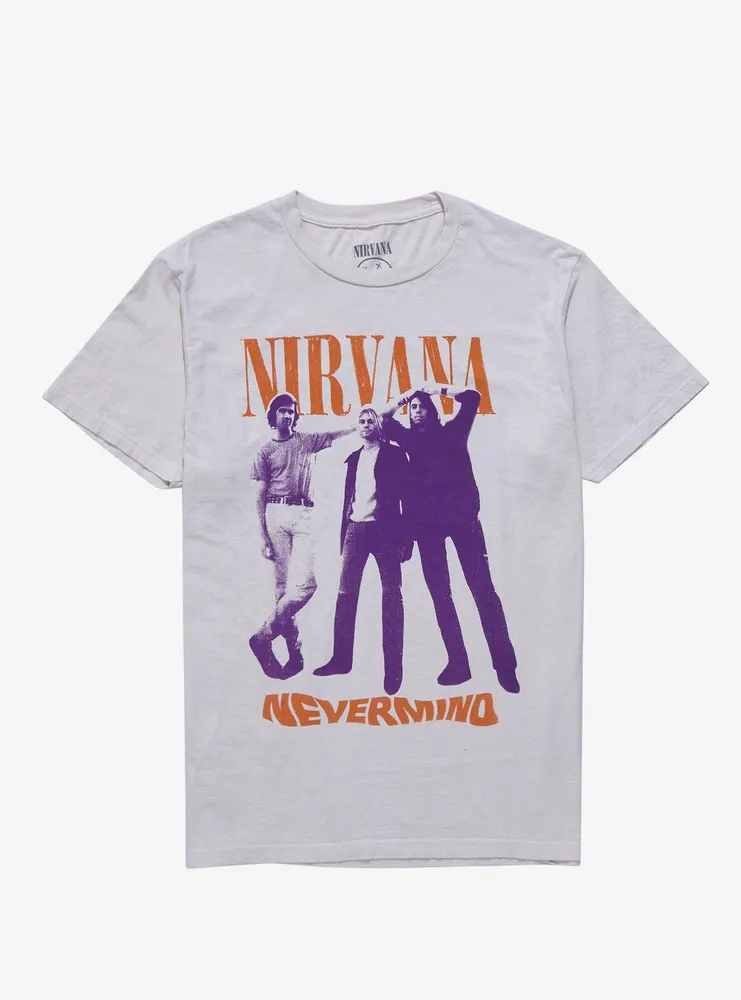 Hot topic 2025 nirvana shirt