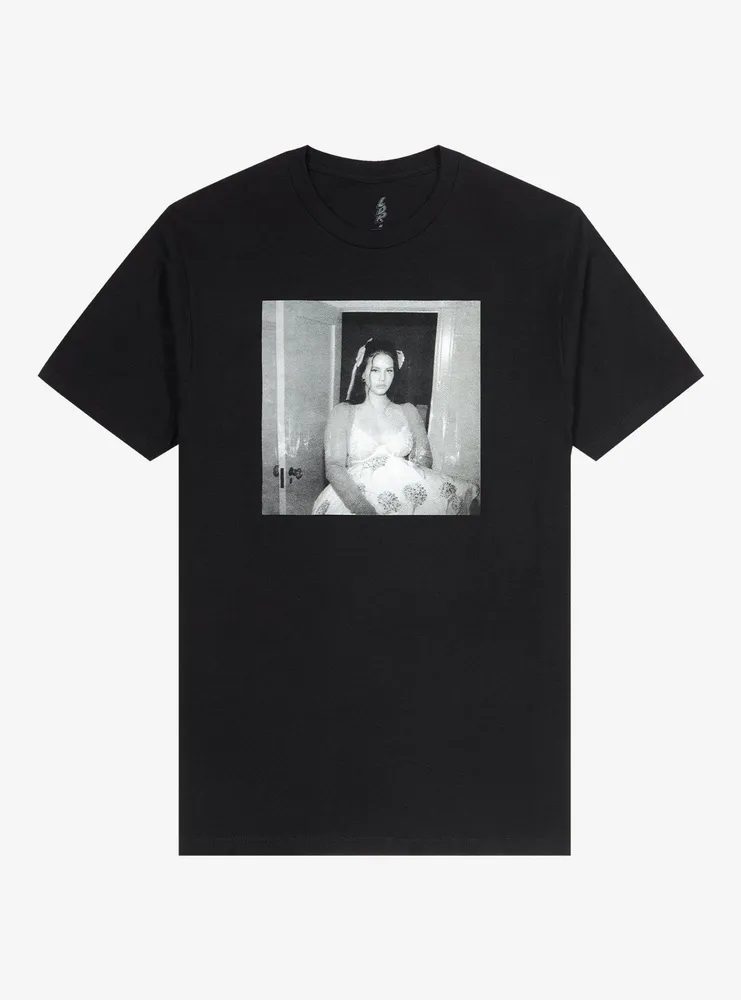 Hot Topic Lana Del Rey Tunnel Under Ocean Blvd Portrait T Shirt