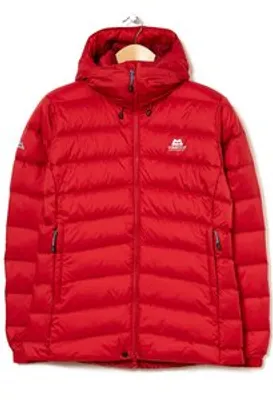 Mountain equipment helium outlet jacket